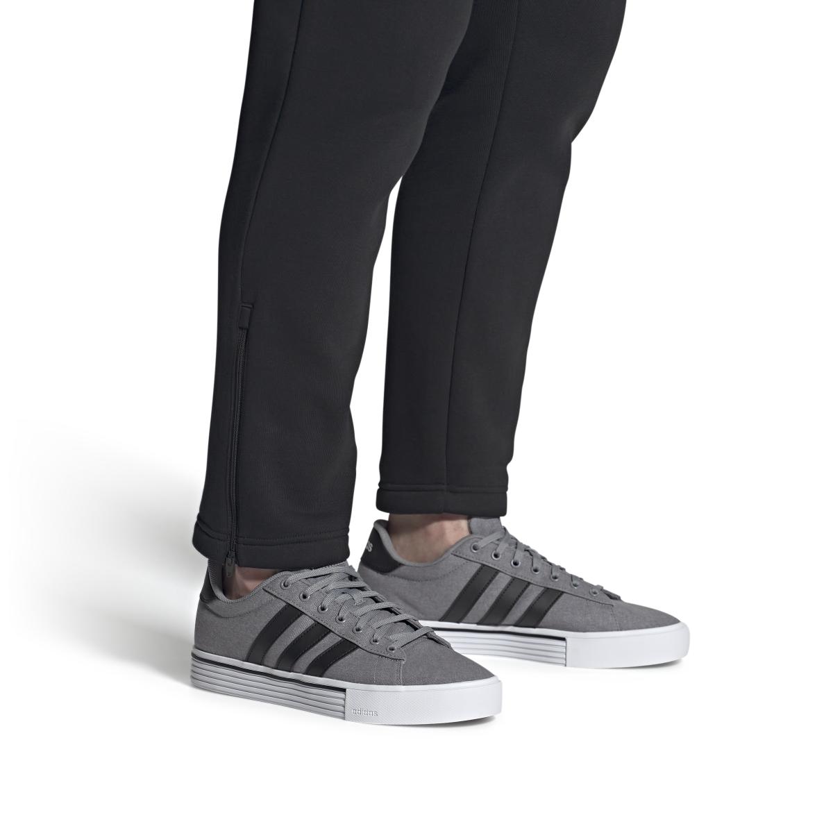 product/a/d/adidas_if4493_10_footwear_on_model_front_view_white.jpg