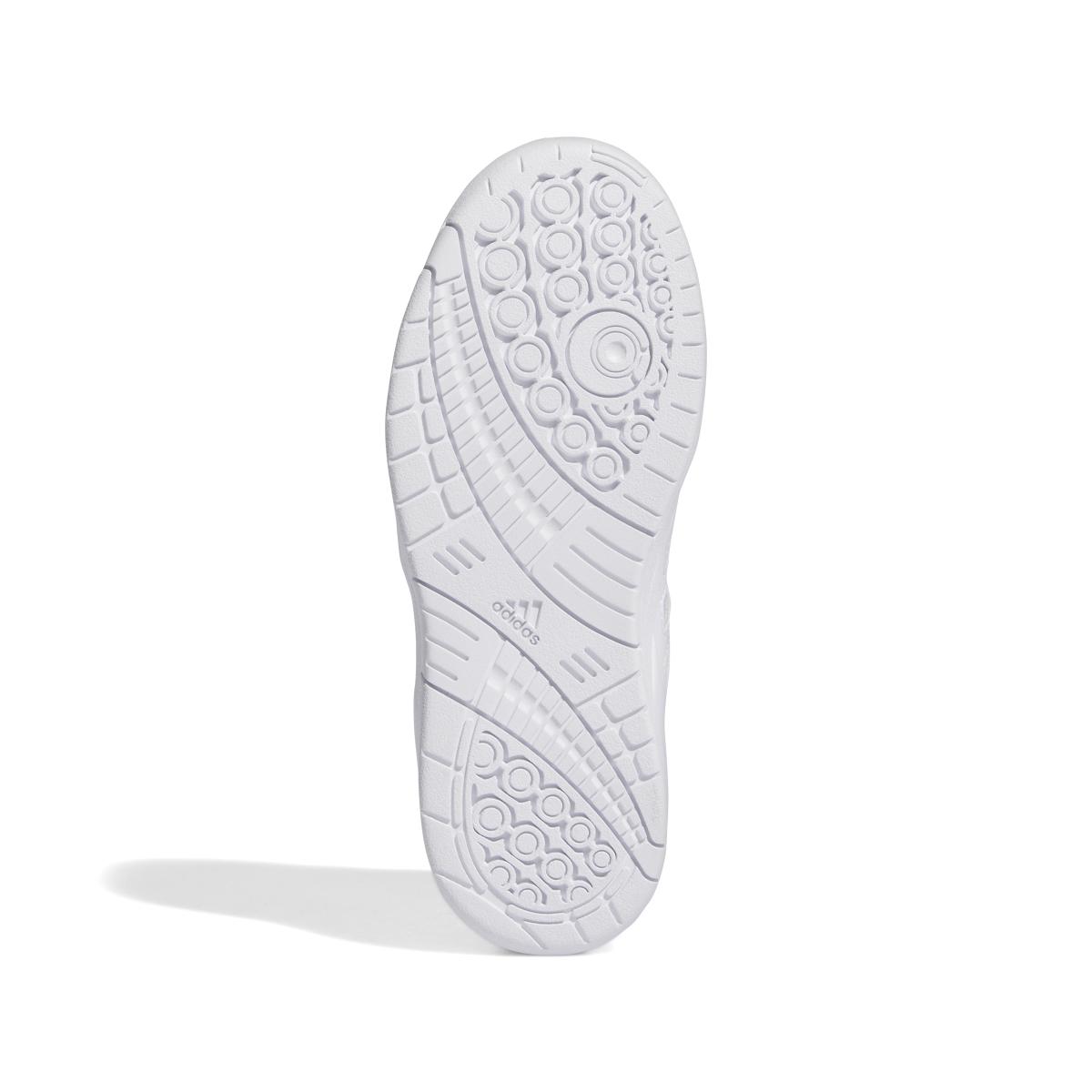 product/a/d/adidas_if4559_4_footwear_photography_bottom_view_white.jpg