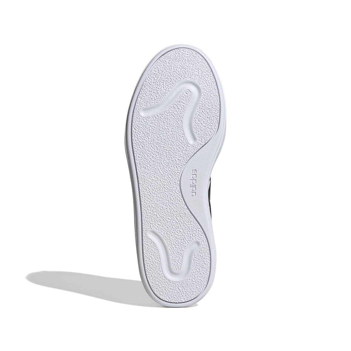 product/a/d/adidas_if6493_4_footwear_photography_bottom_view_white.jpg
