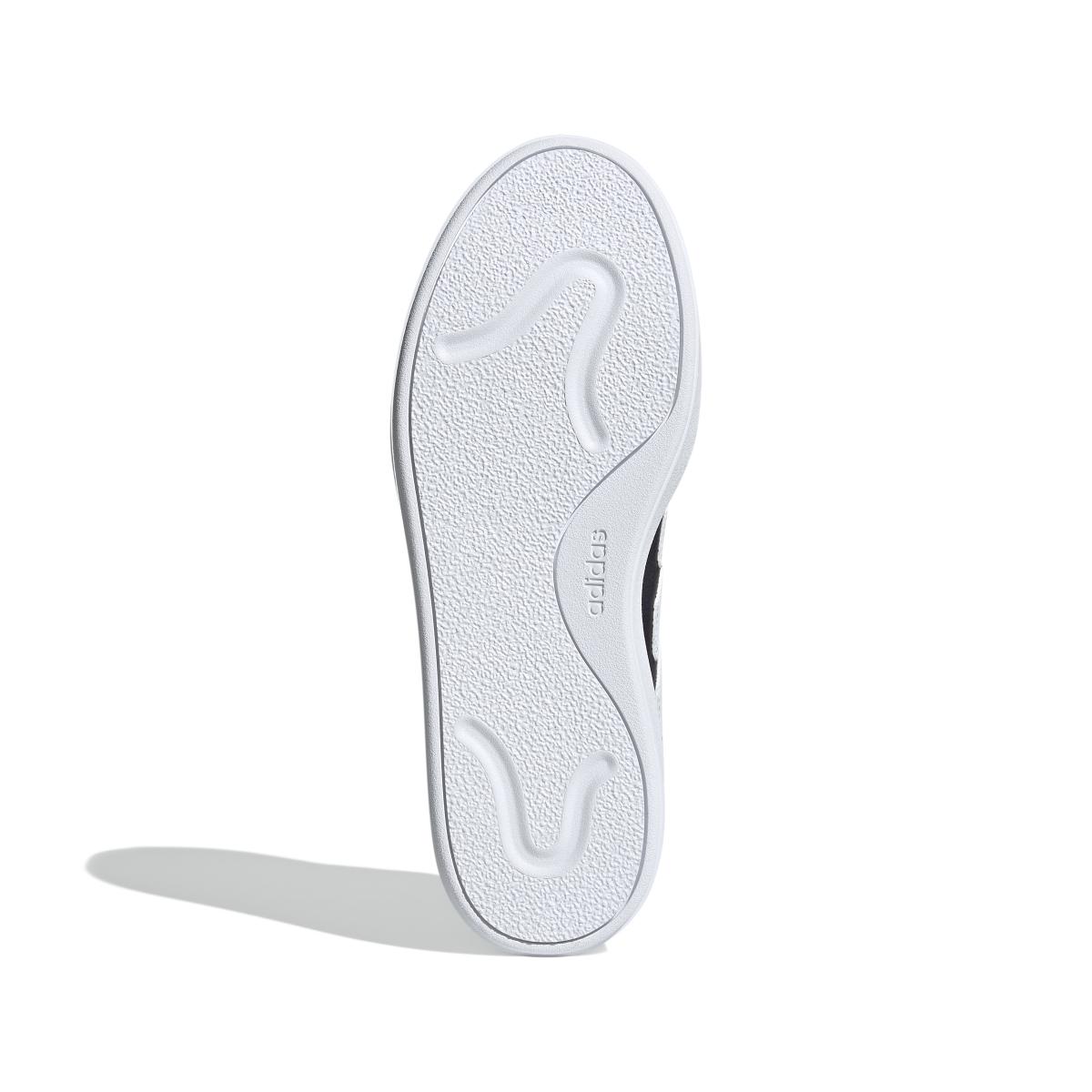 product/a/d/adidas_if6504_4_footwear_photography_bottom_view_white.jpg