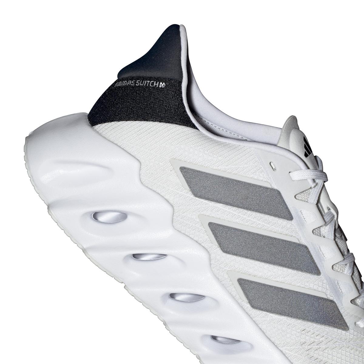 product/a/d/adidas_if6757_13_footwear_photography_reflective_detail_white.jpg