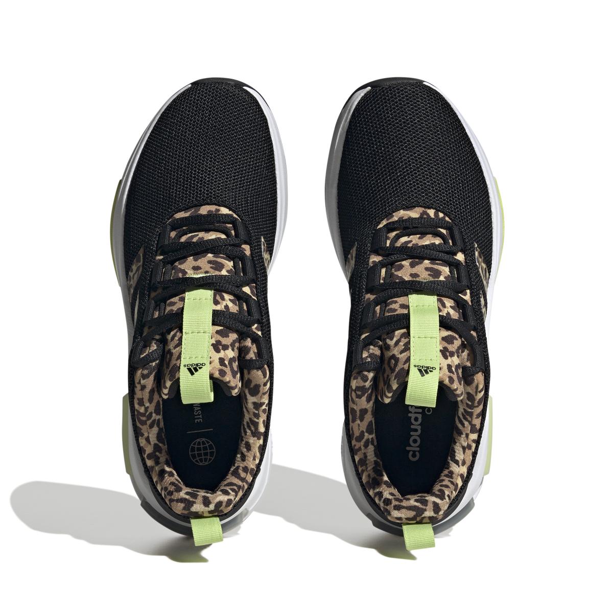 product/a/d/adidas_if7721_3_footwear_photography_top_portrait_view_white.jpg