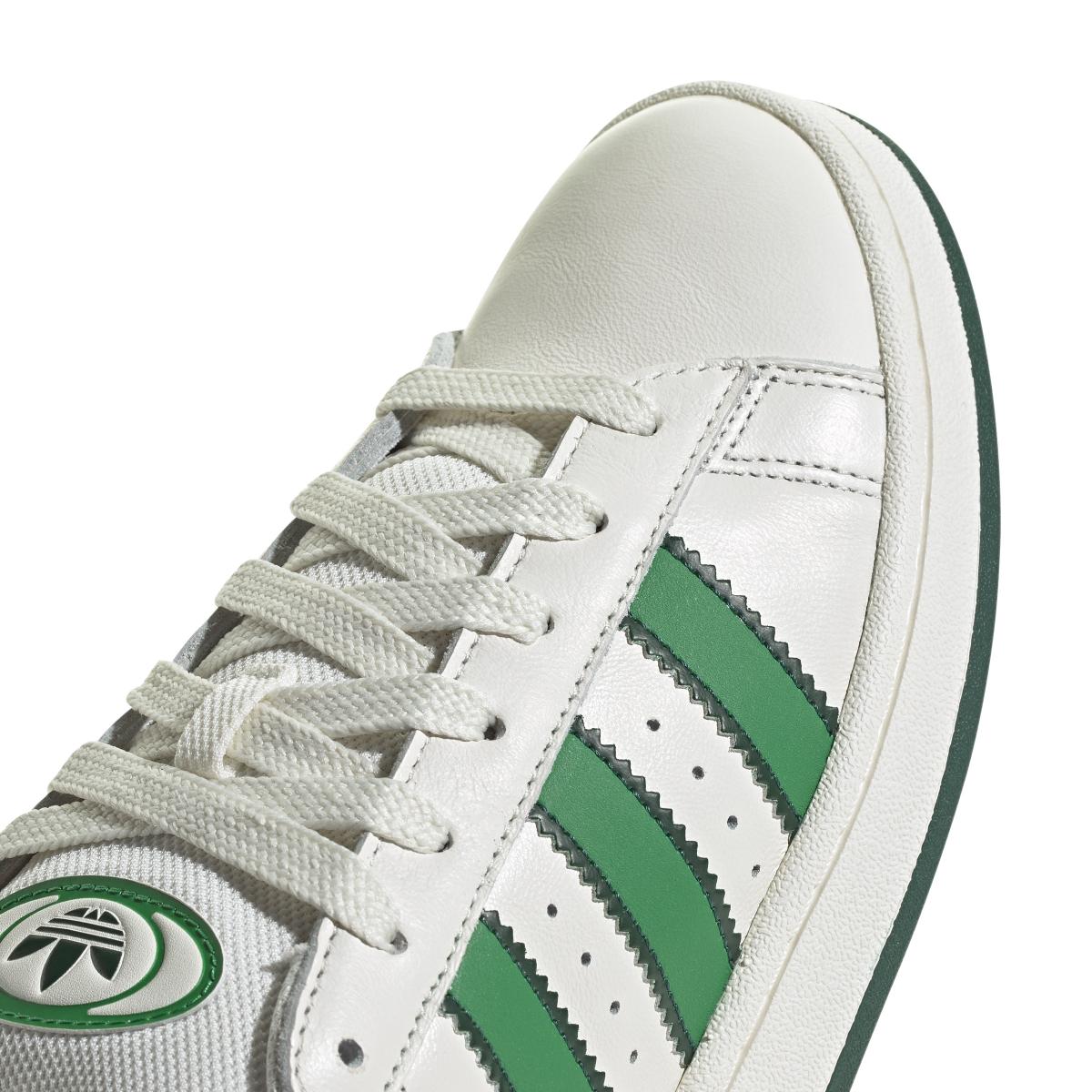 product/a/d/adidas_if8762_9_footwear_photography_detail_view_2_white.jpg