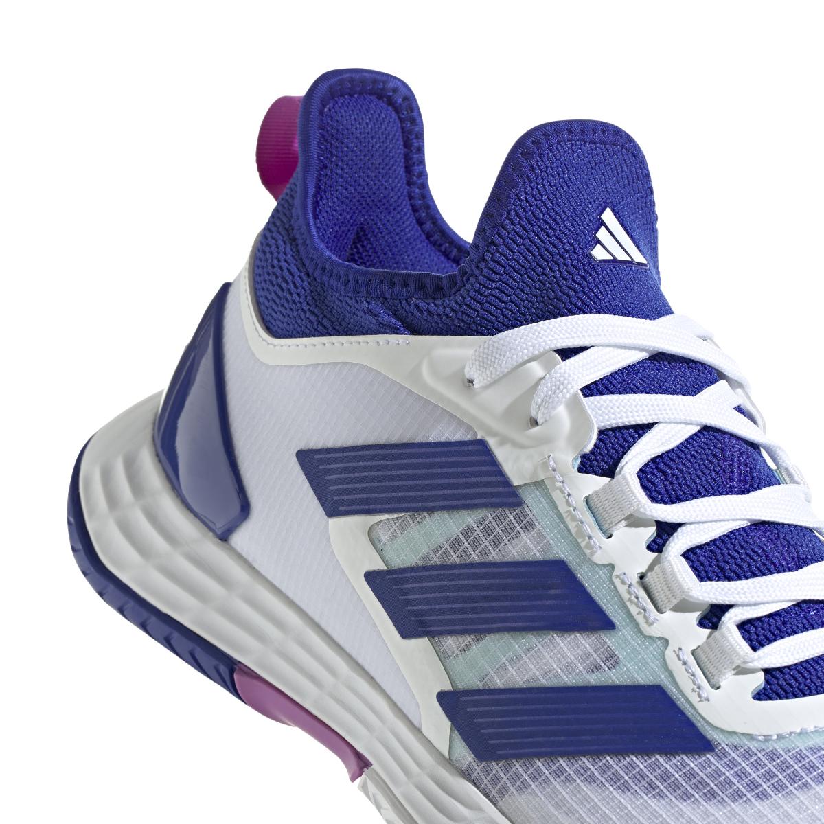 product/a/d/adidas_if9134_9_footwear_photography_detail_view_2_white-nw071524.jpg