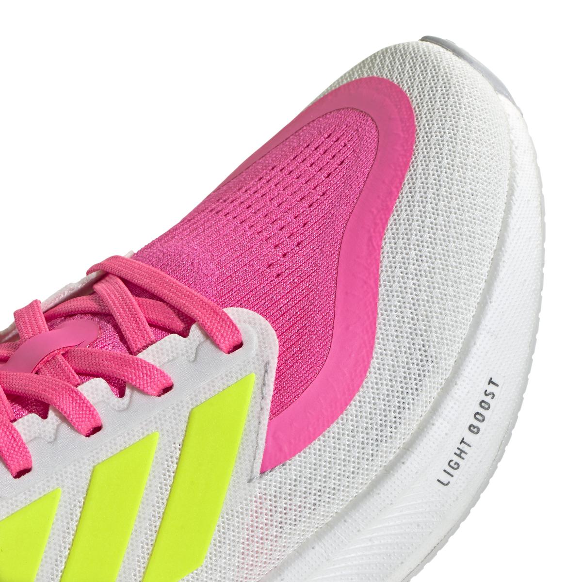 product/a/d/adidas_if9199_8_footwear_photography_detail_view_1_white.jpg
