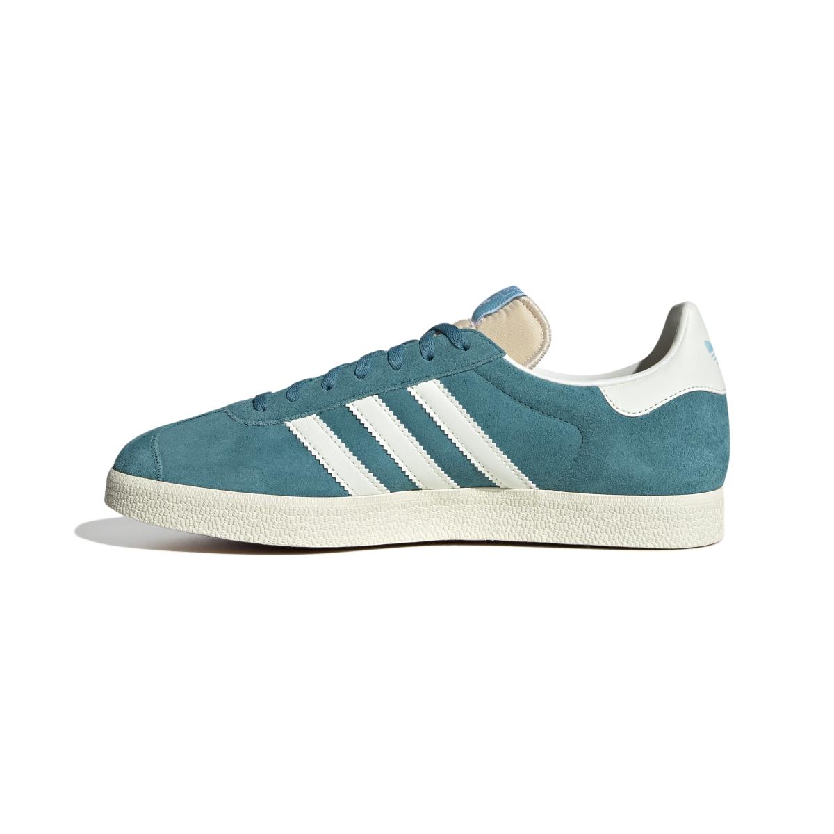 product/a/d/adidas_ig1061_5_footwear_photography_side_medial_center_view_white.jpg