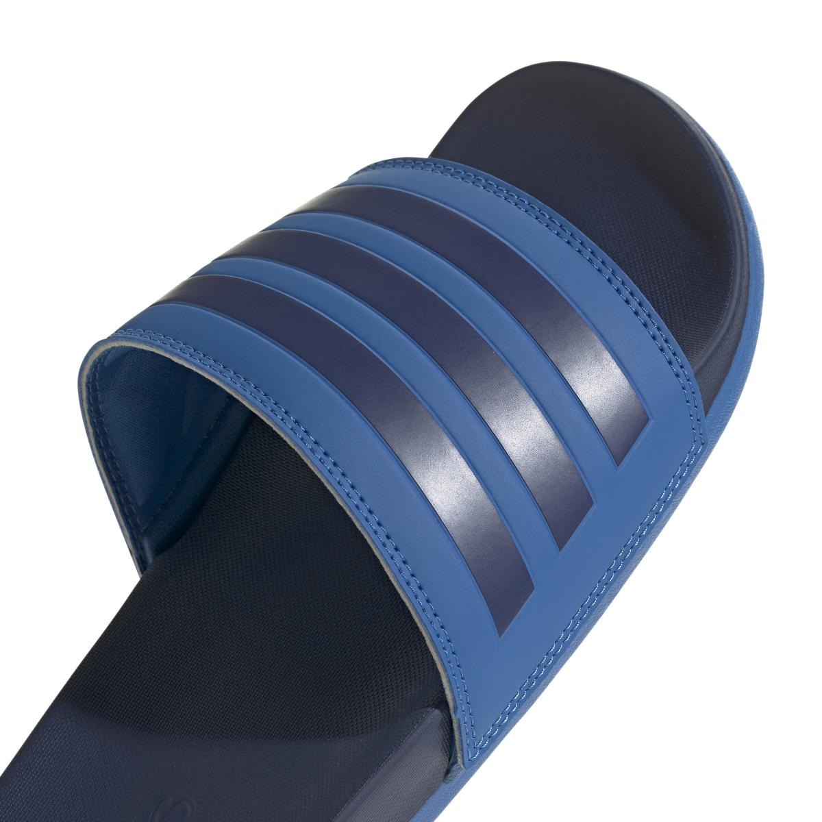 product/a/d/adidas_ig1118_8_footwear_photography_detail_view_1_white.jpg