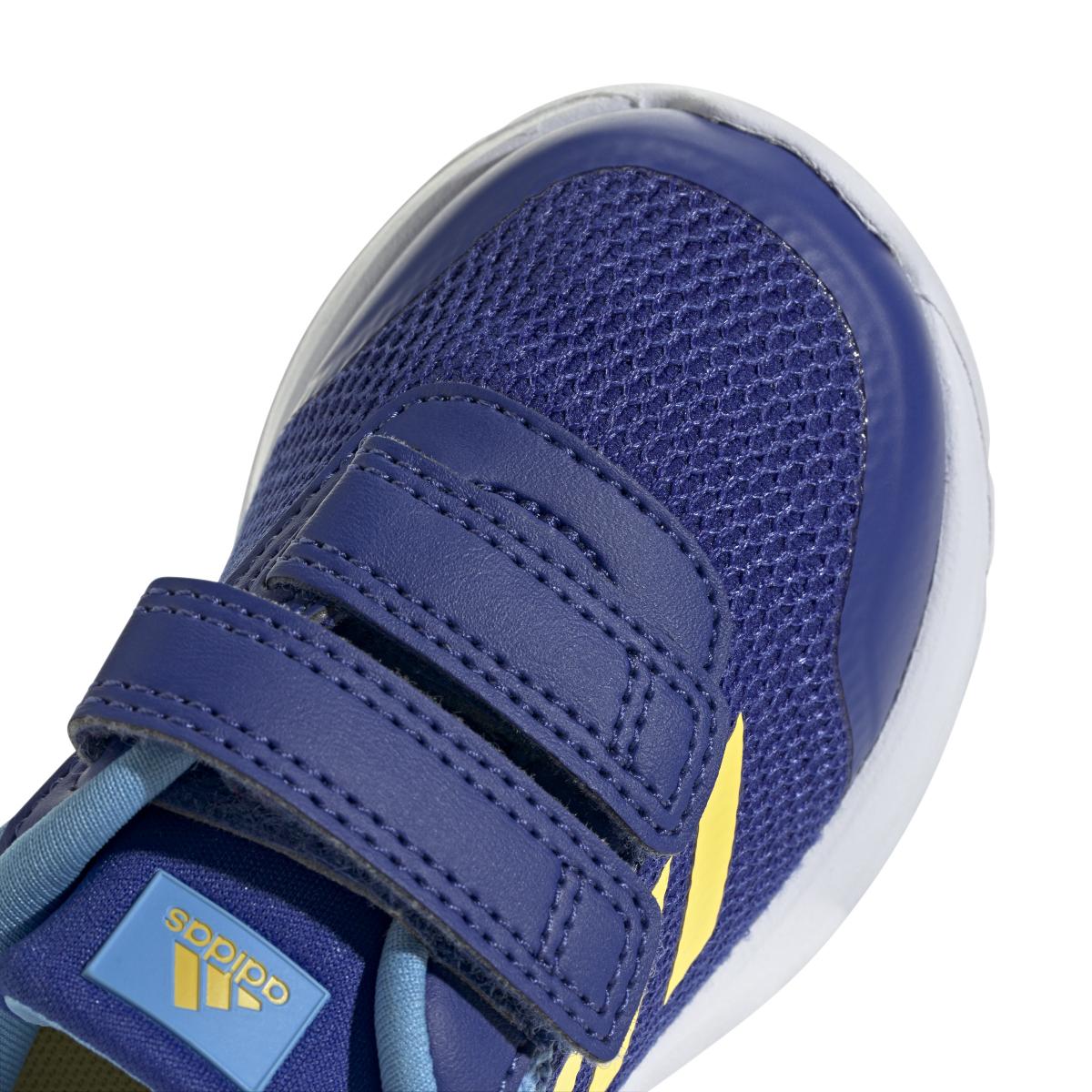 product/a/d/adidas_ig1147_8_footwear_photography_detail_view_1_white.jpg