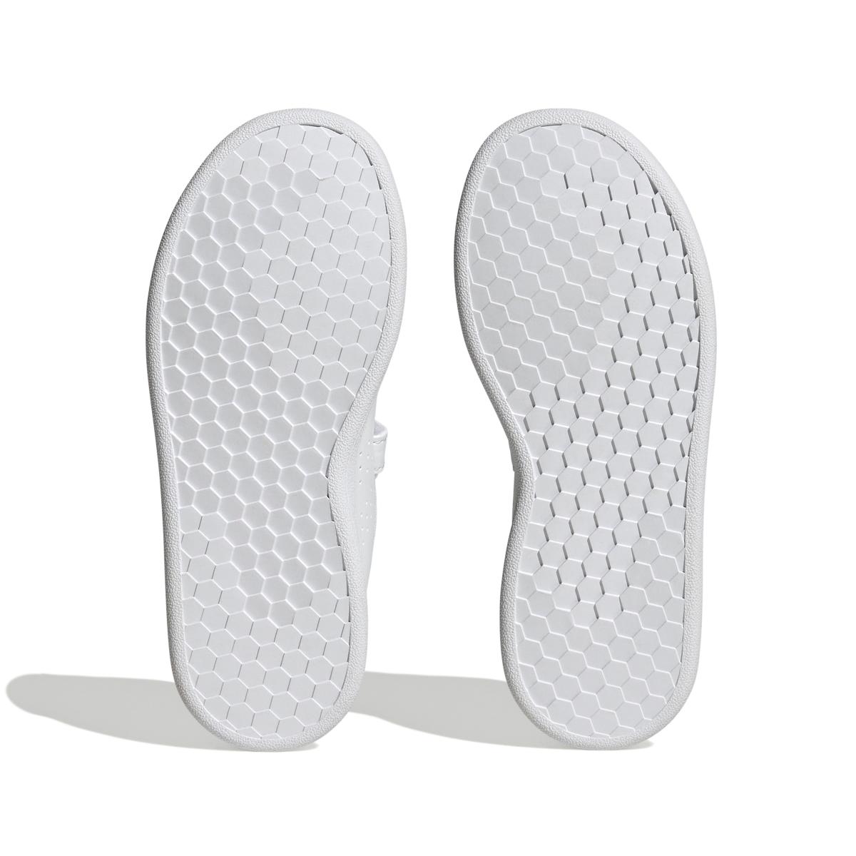 product/a/d/adidas_ig2516_4_footwear_photography_bottom_view_white.jpg