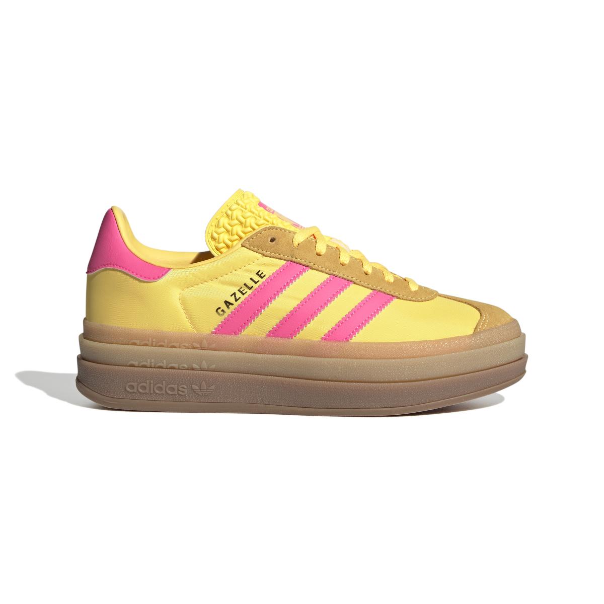 product/a/d/adidas_ig4387_1_footwear_photography_side_lateral_center_view_white.jpg