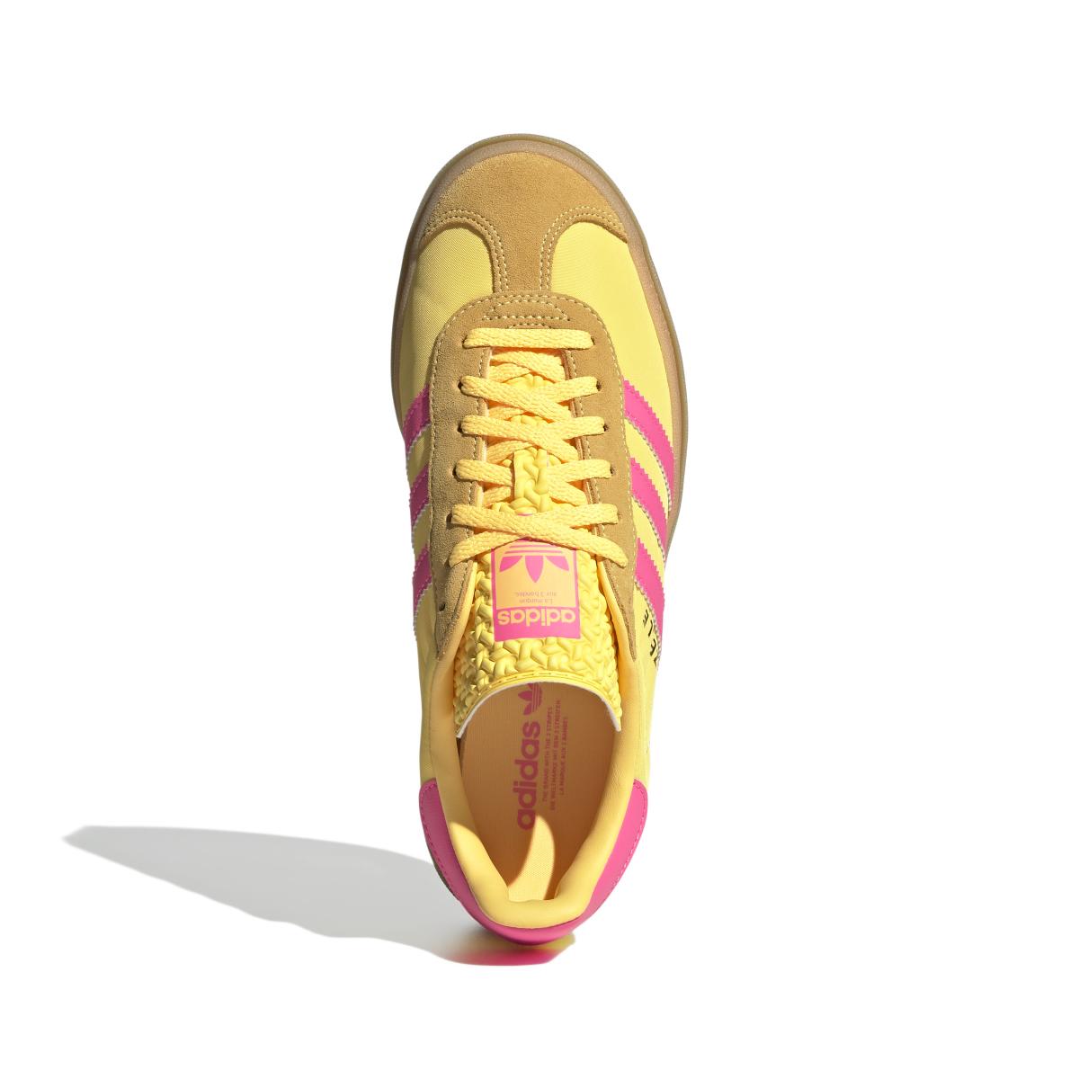 product/a/d/adidas_ig4387_3_footwear_photography_top_portrait_view_white.jpg