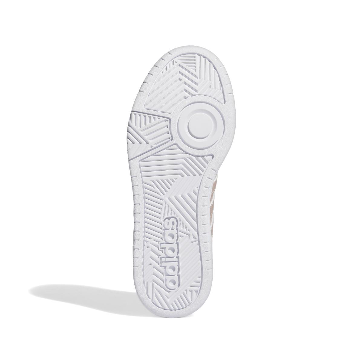 product/a/d/adidas_ig6109_4_footwear_photography_bottom_view_white.jpg