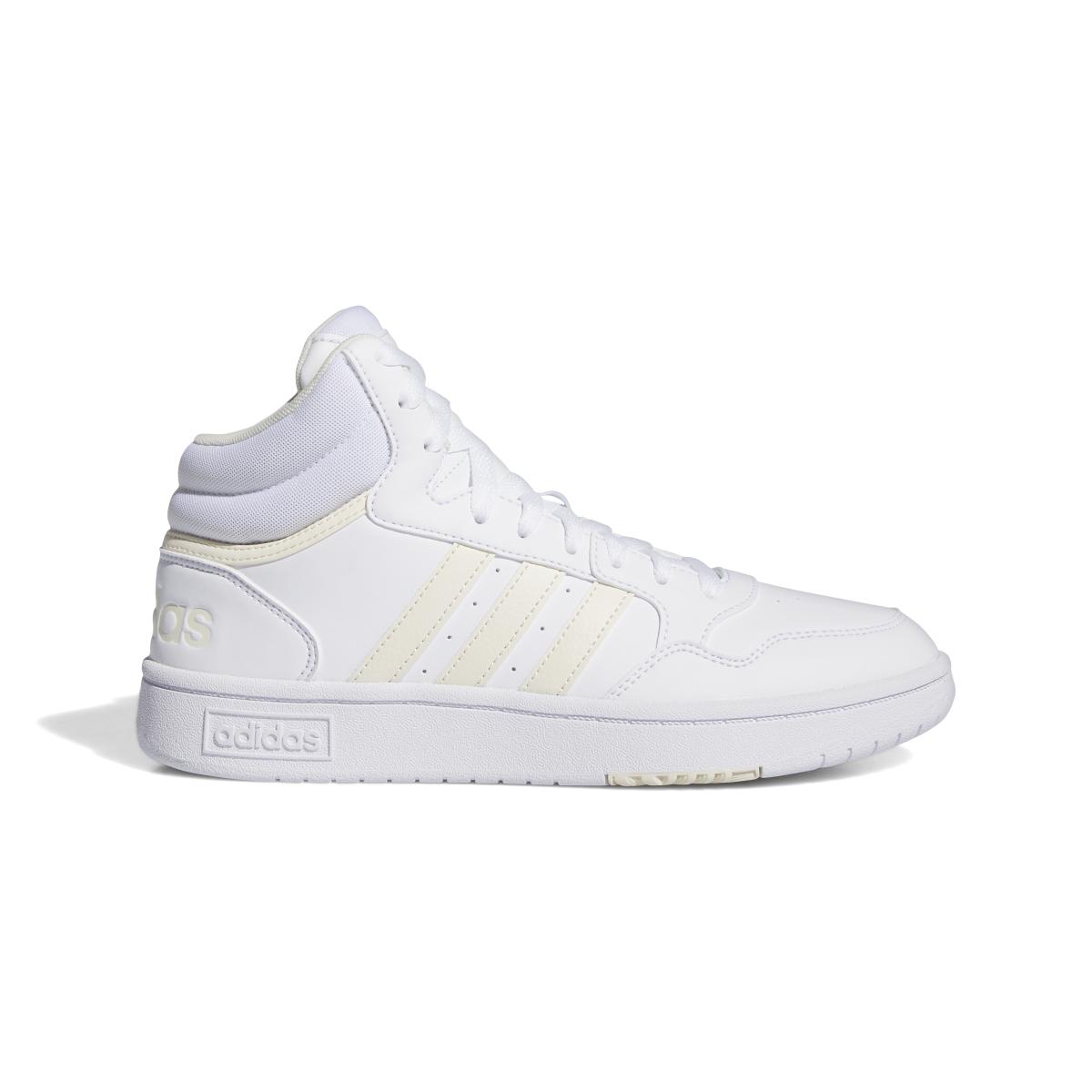 product/a/d/adidas_ig6110_1_footwear_photography_side_lateral_center_view_white.jpg