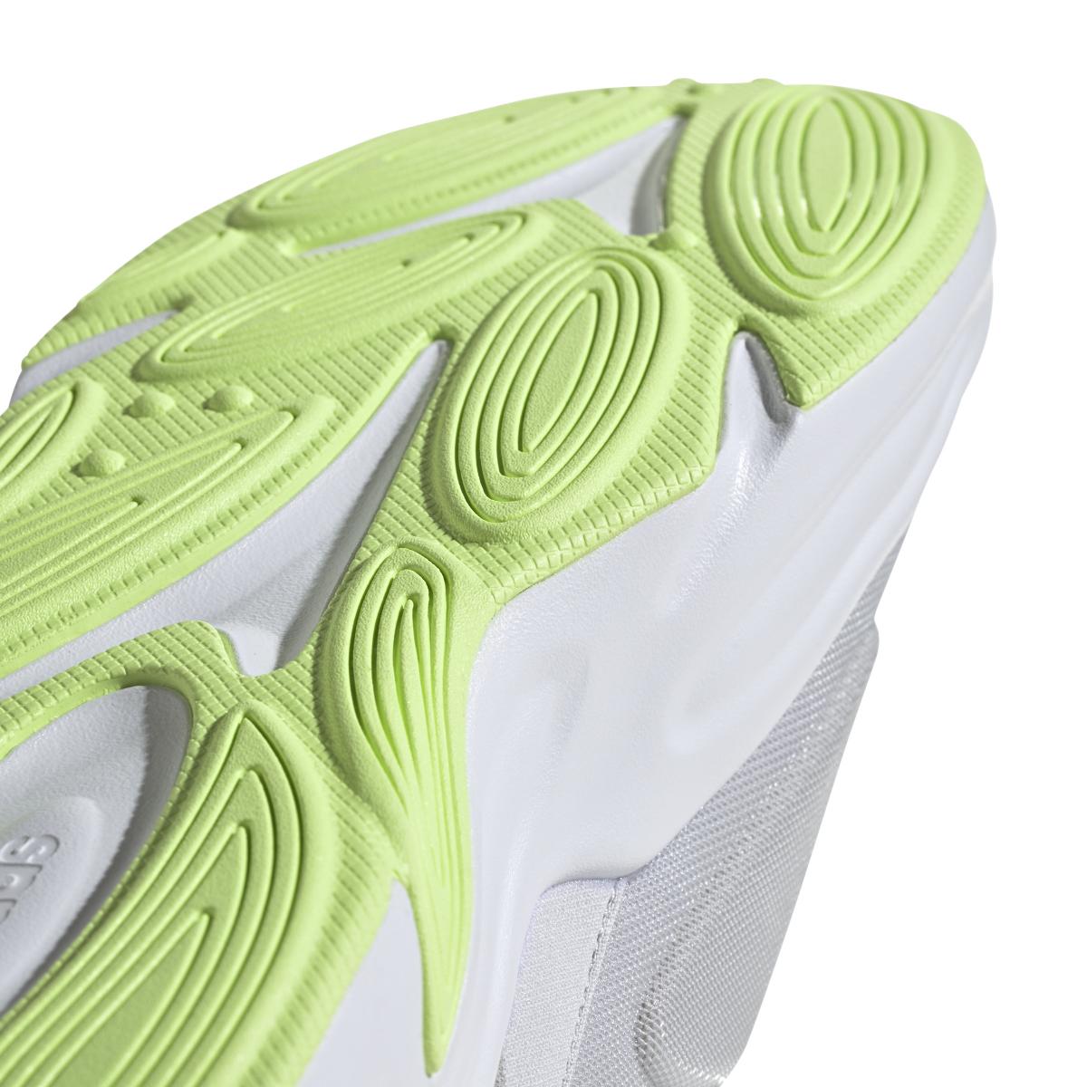 product/a/d/adidas_ig6393_9_footwear_photography_detail_view_2_white.jpg