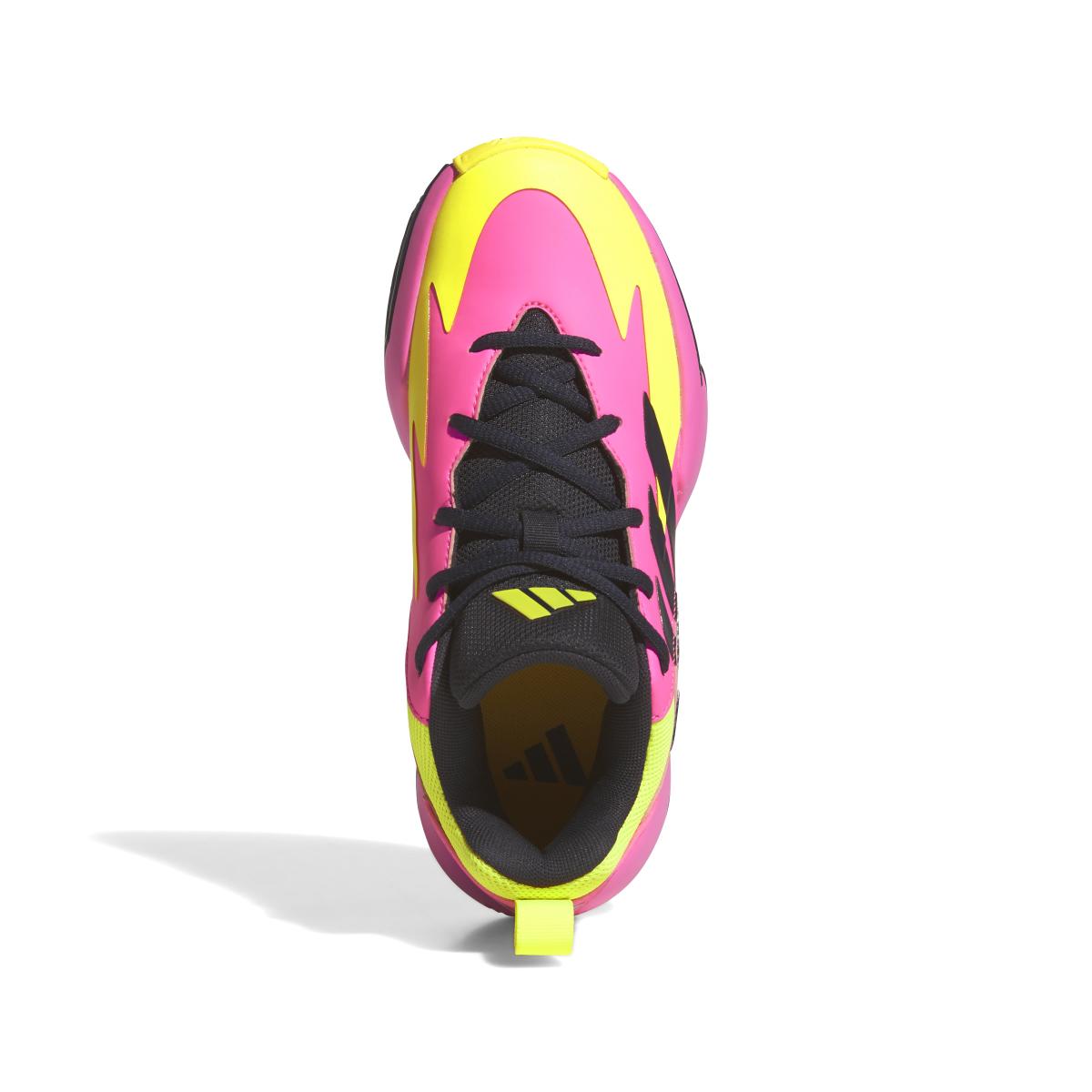 product/a/d/adidas_ig6638_3_footwear_photography_top_portrait_view_white.jpg