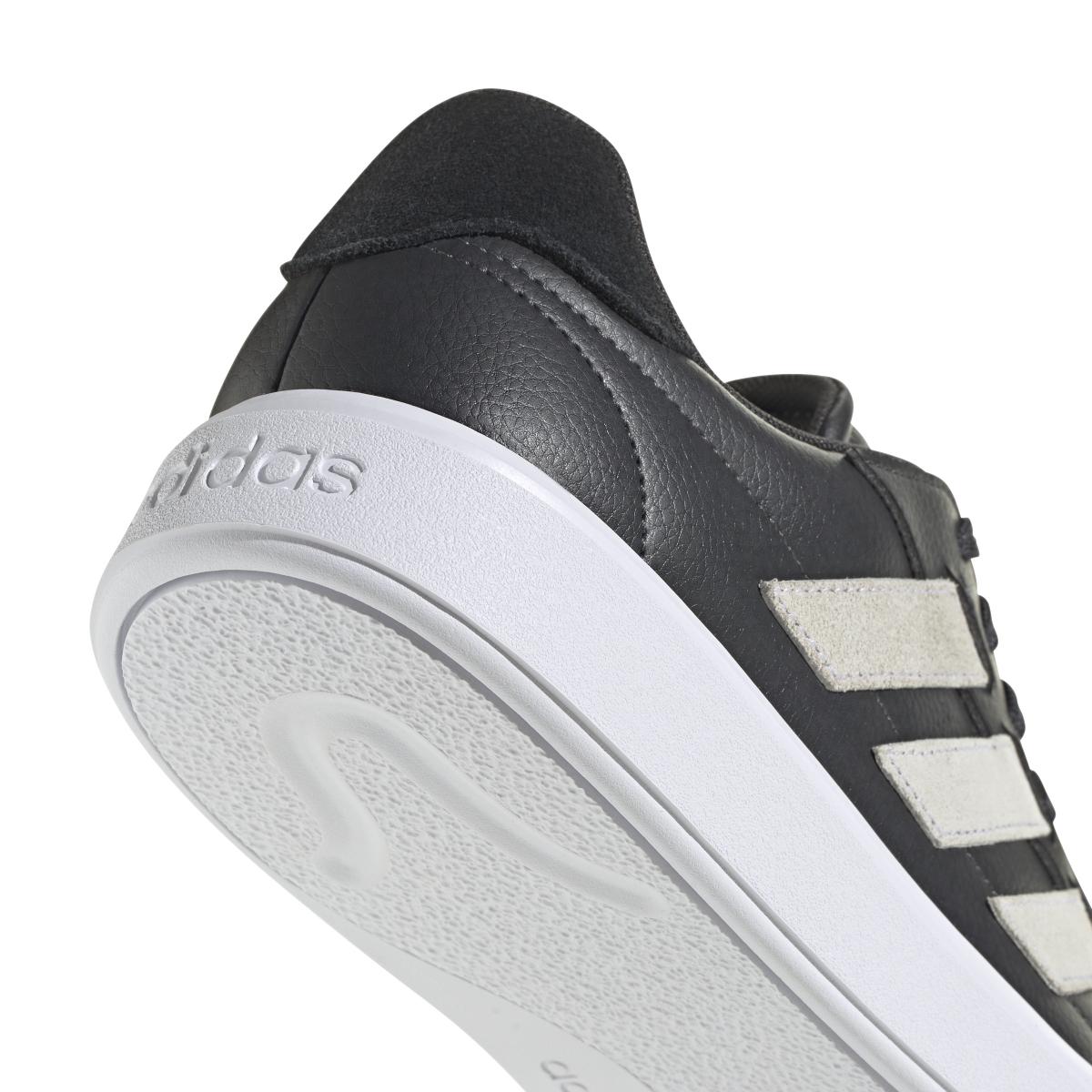 product/a/d/adidas_ig6861_8_footwear_photography_detail_view_1_white.jpg