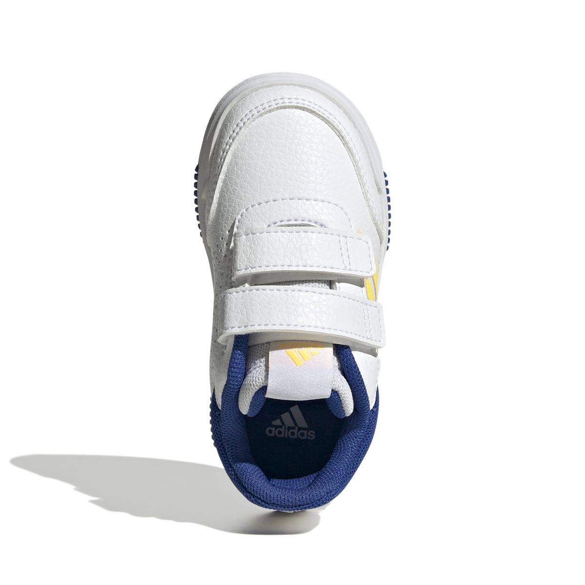 product/a/d/adidas_ig8801_3_footwear_photography_top_portrait_view_white.jpg