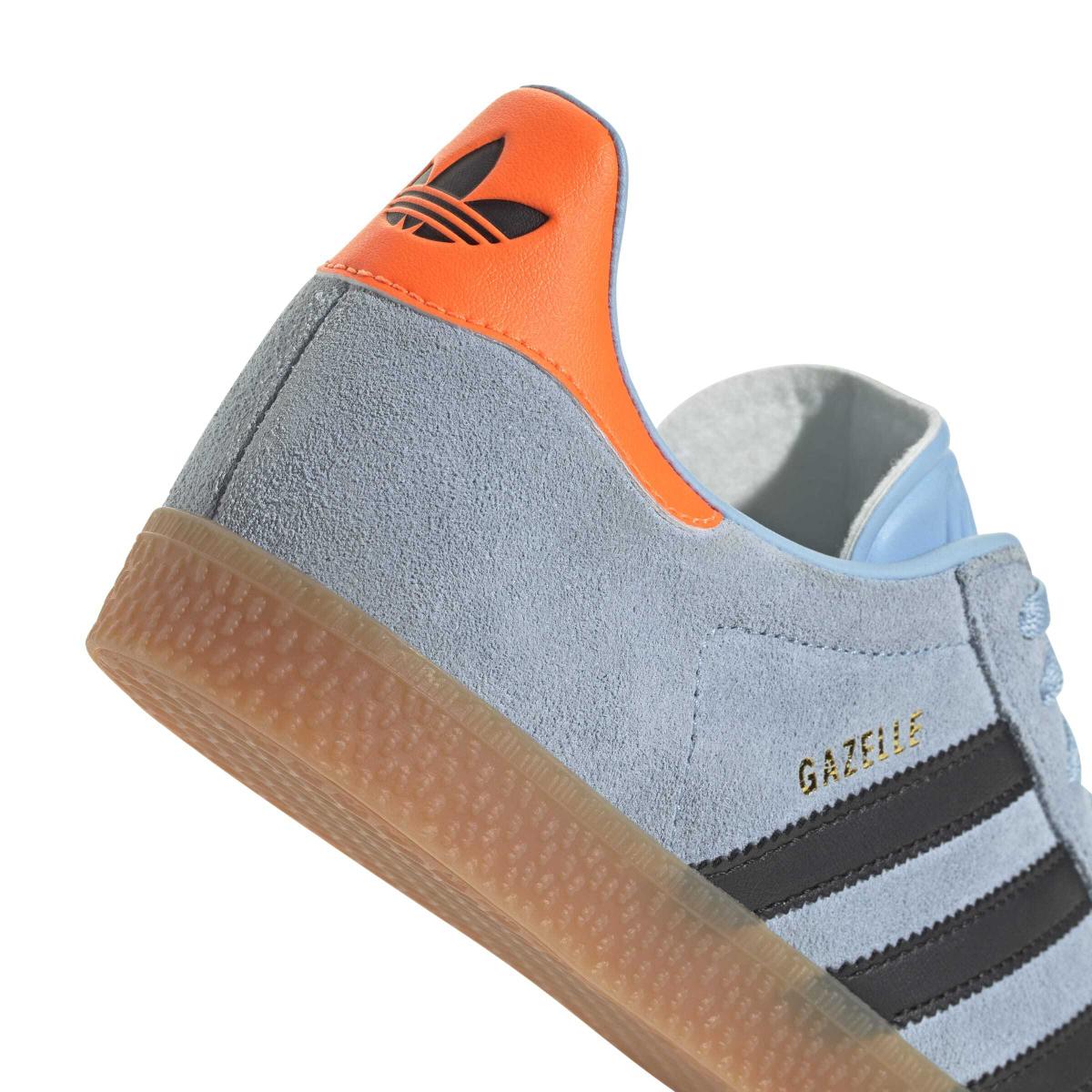 product/a/d/adidas_ig9151_9_footwear_photography_detail_view_2_white.jpg