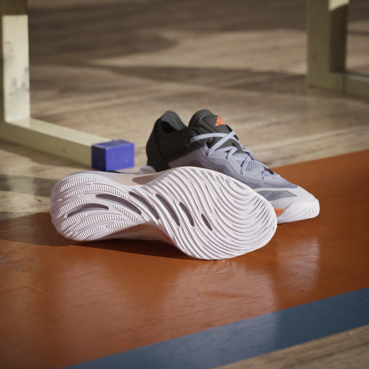 product/a/d/adidas_ih0058_16_footwear_photography_heromrktng_view_4.jpg