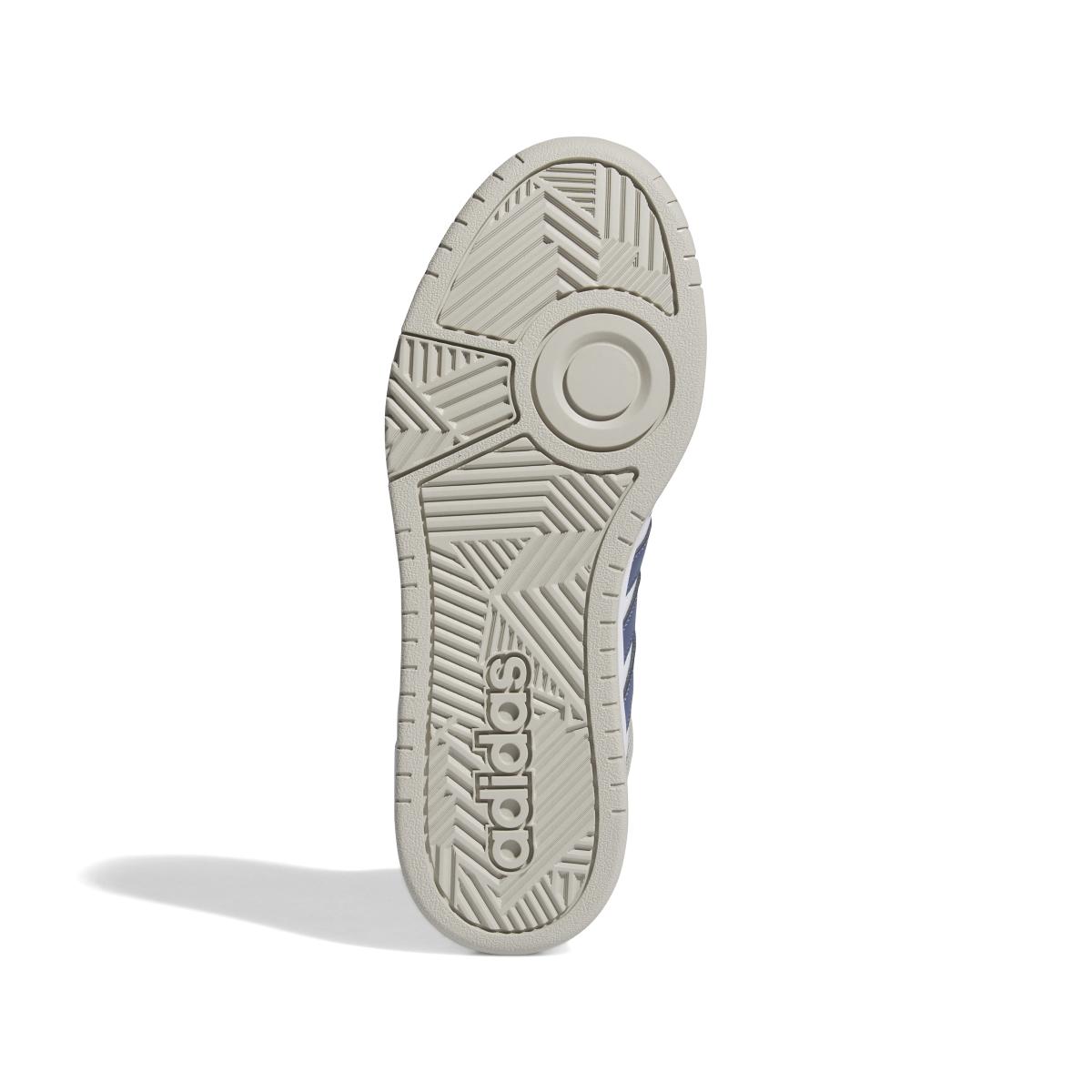 product/a/d/adidas_ih0158_4_footwear_photography_bottom_view_white.jpg