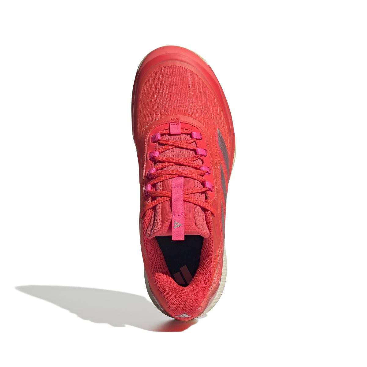 product/a/d/adidas_ih0462_3_footwear_photography_top_portrait_view_white.jpg