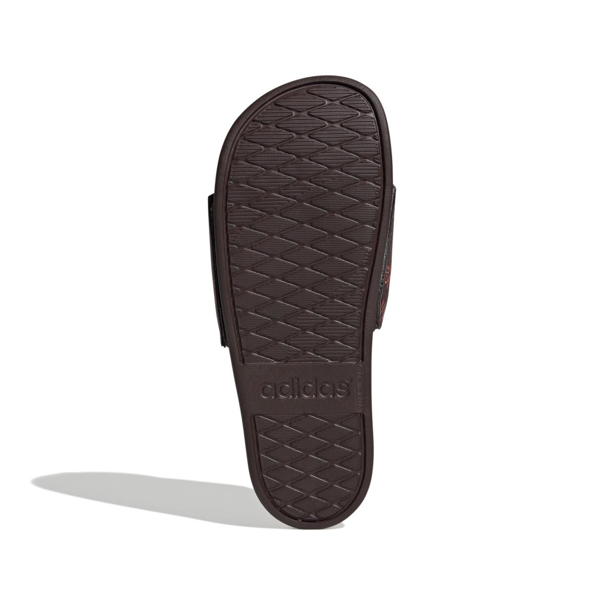 product/a/d/adidas_ih2136_4_footwear_photography_bottom_view_white.jpg