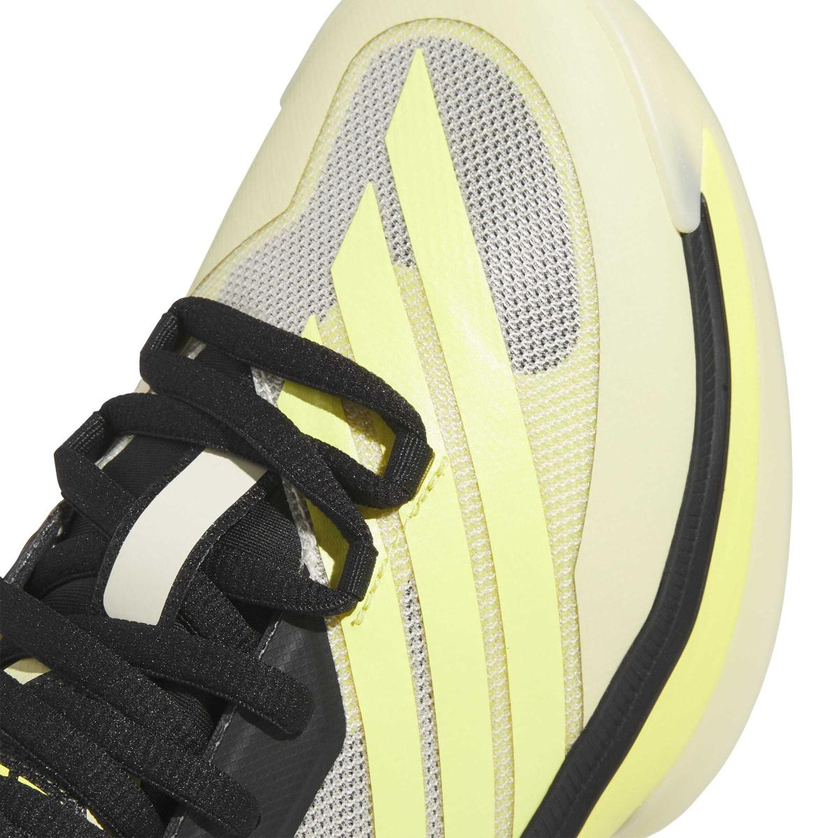 product/a/d/adidas_ih2346_8_footwear_photography_detail_view_1_white-nw091625.jpg
