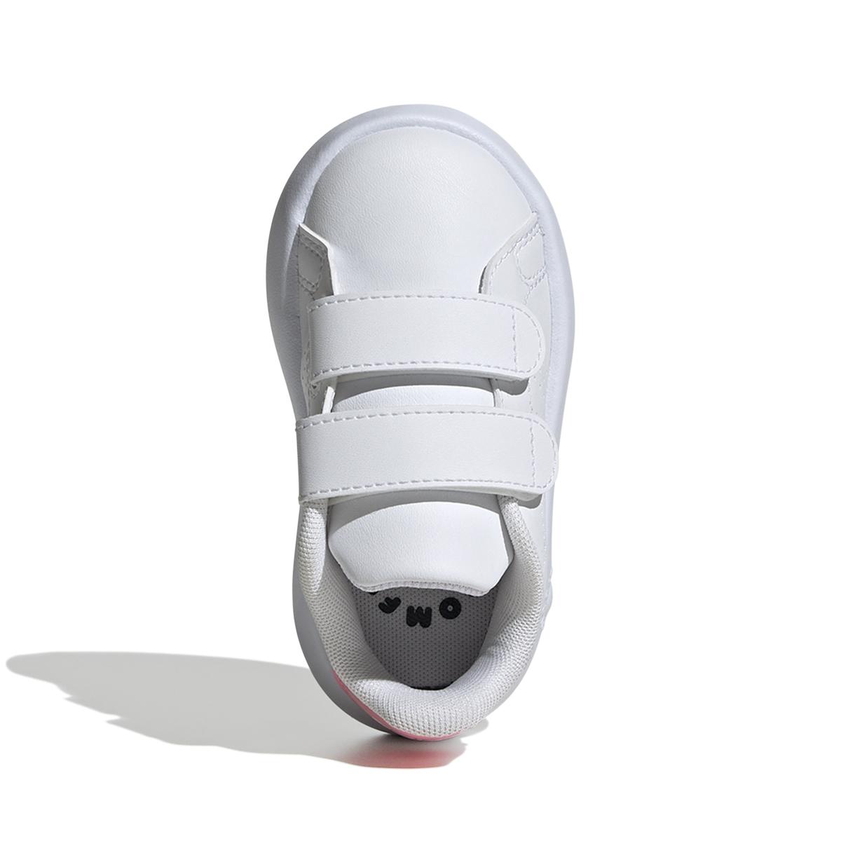 product/a/d/adidas_ih4894_3_footwear_photography_top_portrait_view_white-nw110824.jpg