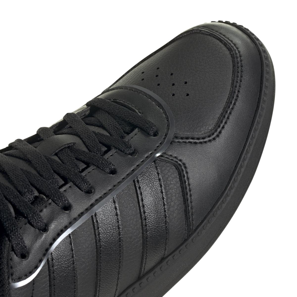 product/a/d/adidas_ih5422_8_footwear_photography_detail_view_1_white.jpg