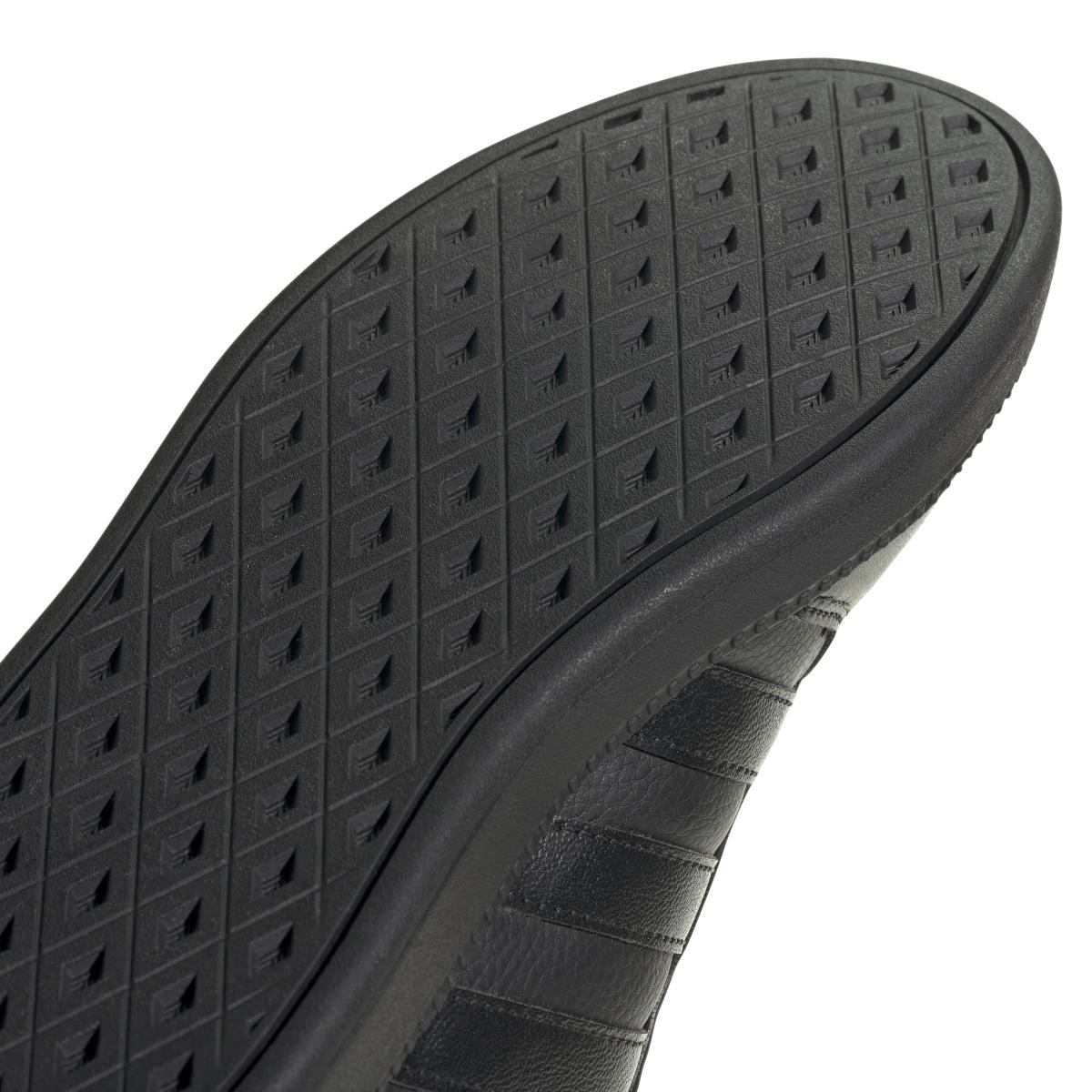 product/a/d/adidas_ih5422_9_footwear_photography_detail_view_2_white.jpg