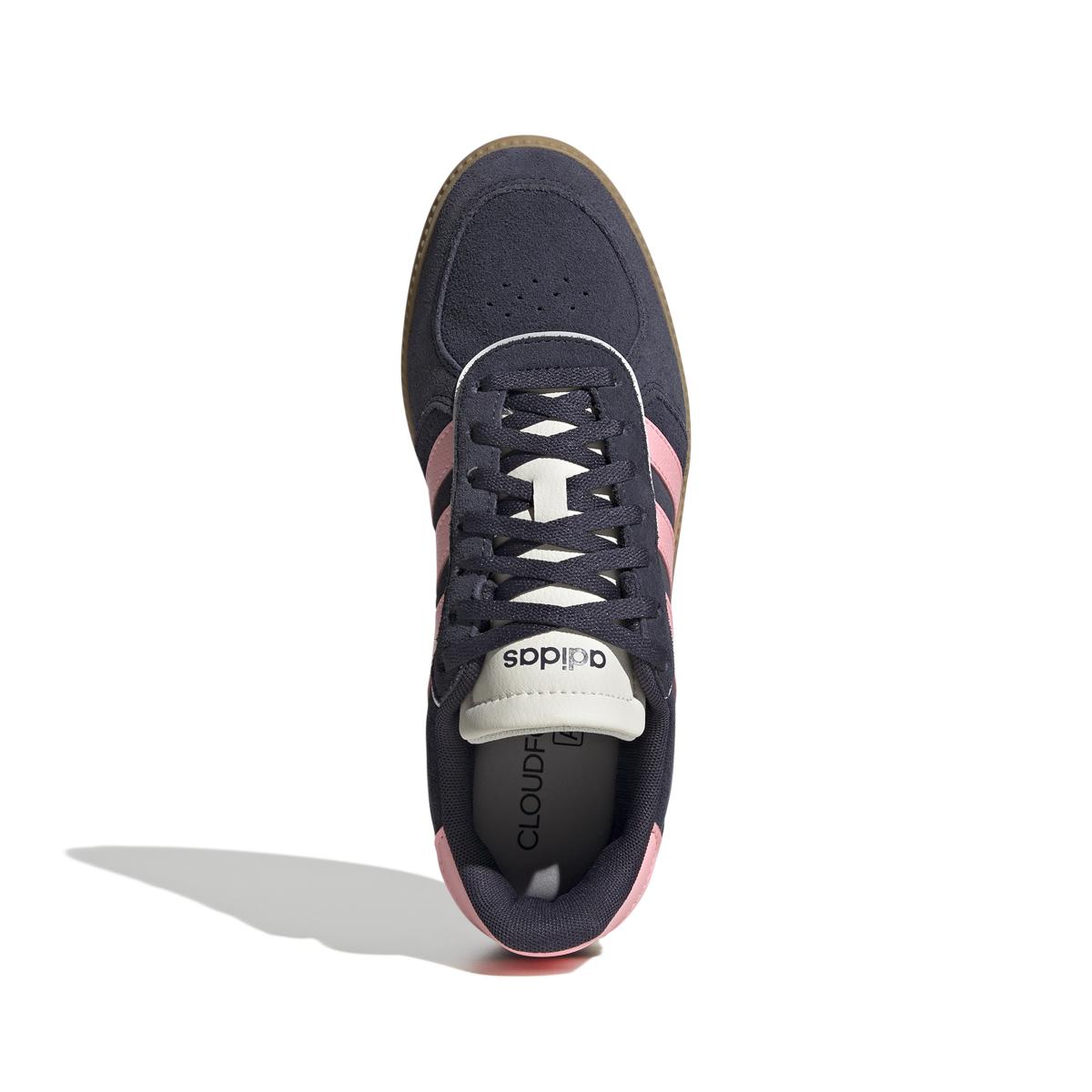 product/a/d/adidas_ih5467_3_footwear_photography_top_portrait_view_whiterep2.jpg