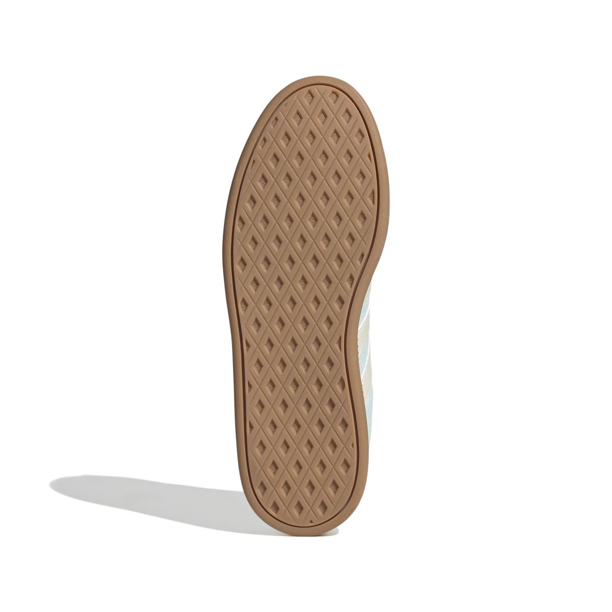 product/a/d/adidas_ih5469_4_footwear_photography_bottom_view_white.jpg