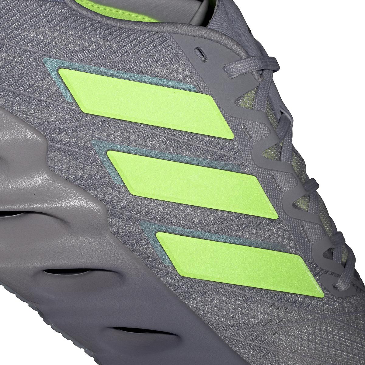 product/a/d/adidas_ih5729_13_footwear_photography_reflective_detail_white-nw091625.jpg