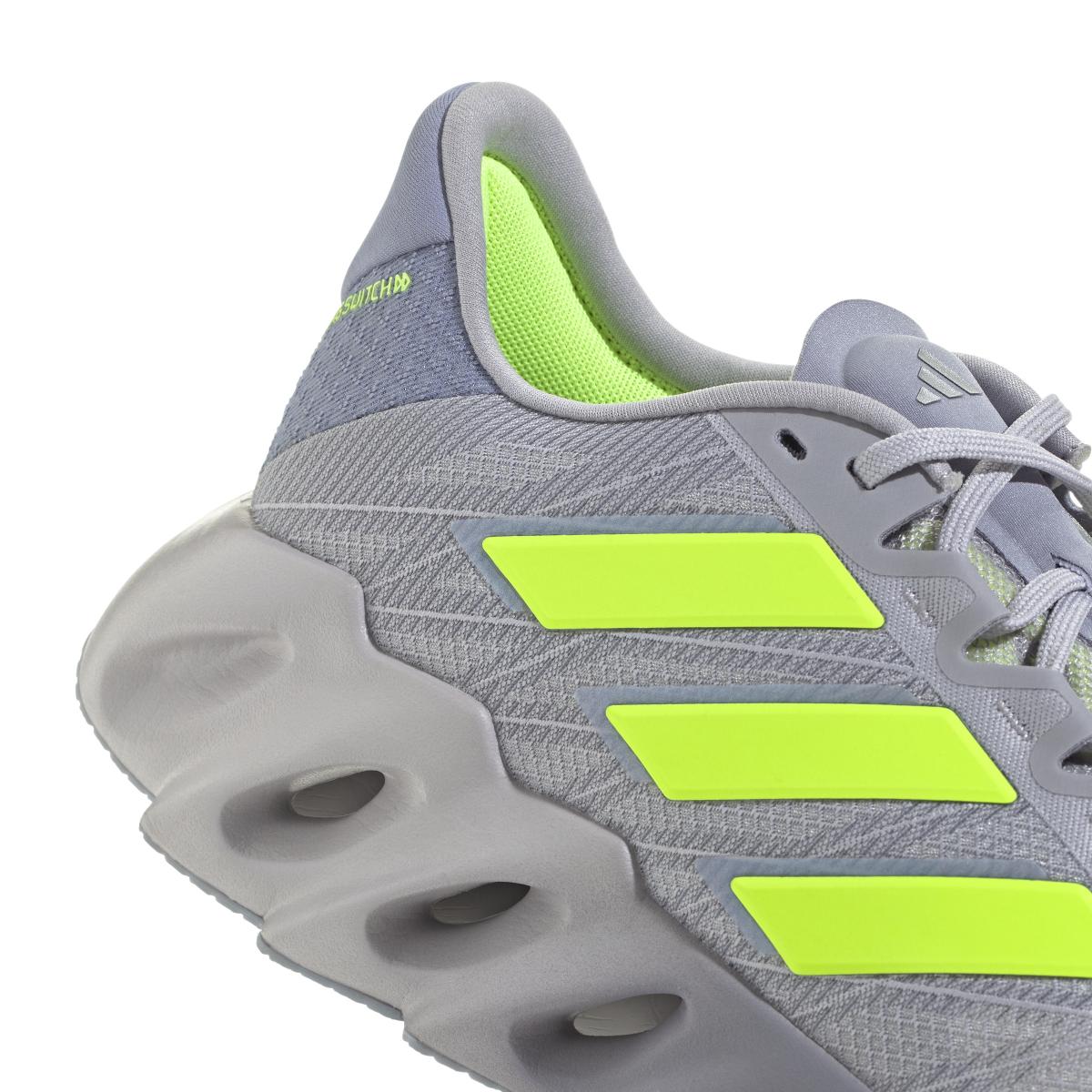 product/a/d/adidas_ih5729_9_footwear_photography_detail_view_2_white-nw091625.jpg