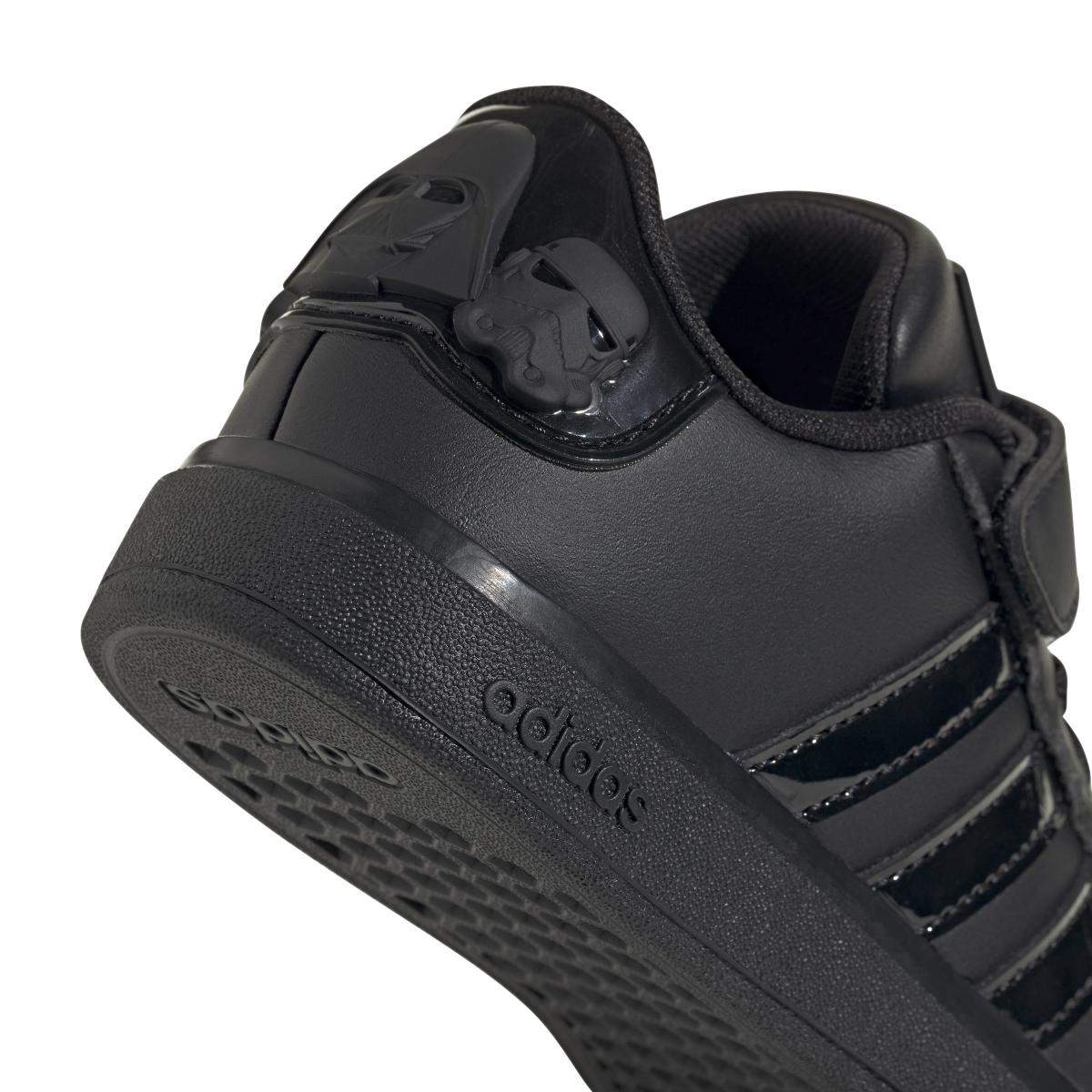 product/a/d/adidas_ih7577_8_footwear_photography_detail_view_1_white.jpg