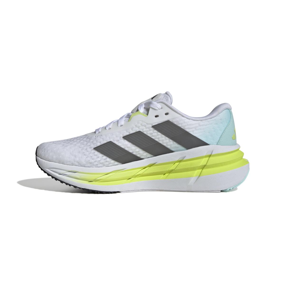 product/a/d/adidas_ih7651_5_footwear_photography_side_medial_center_view_white.jpg