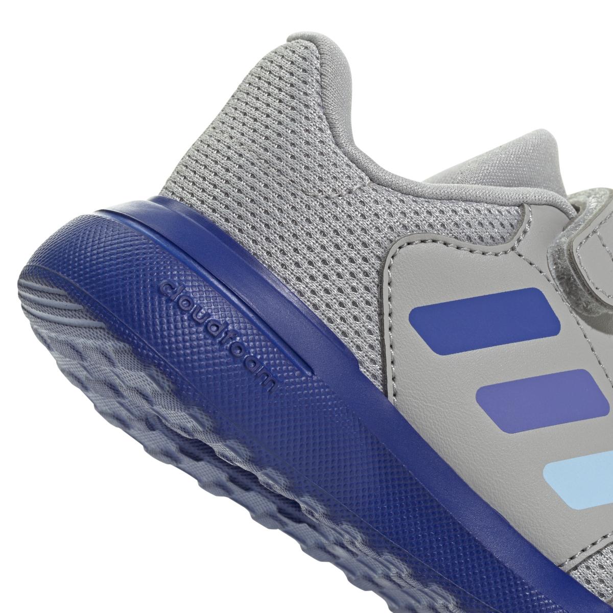 product/a/d/adidas_ih7782_9_footwear_photography_detail_view_2_white.jpg