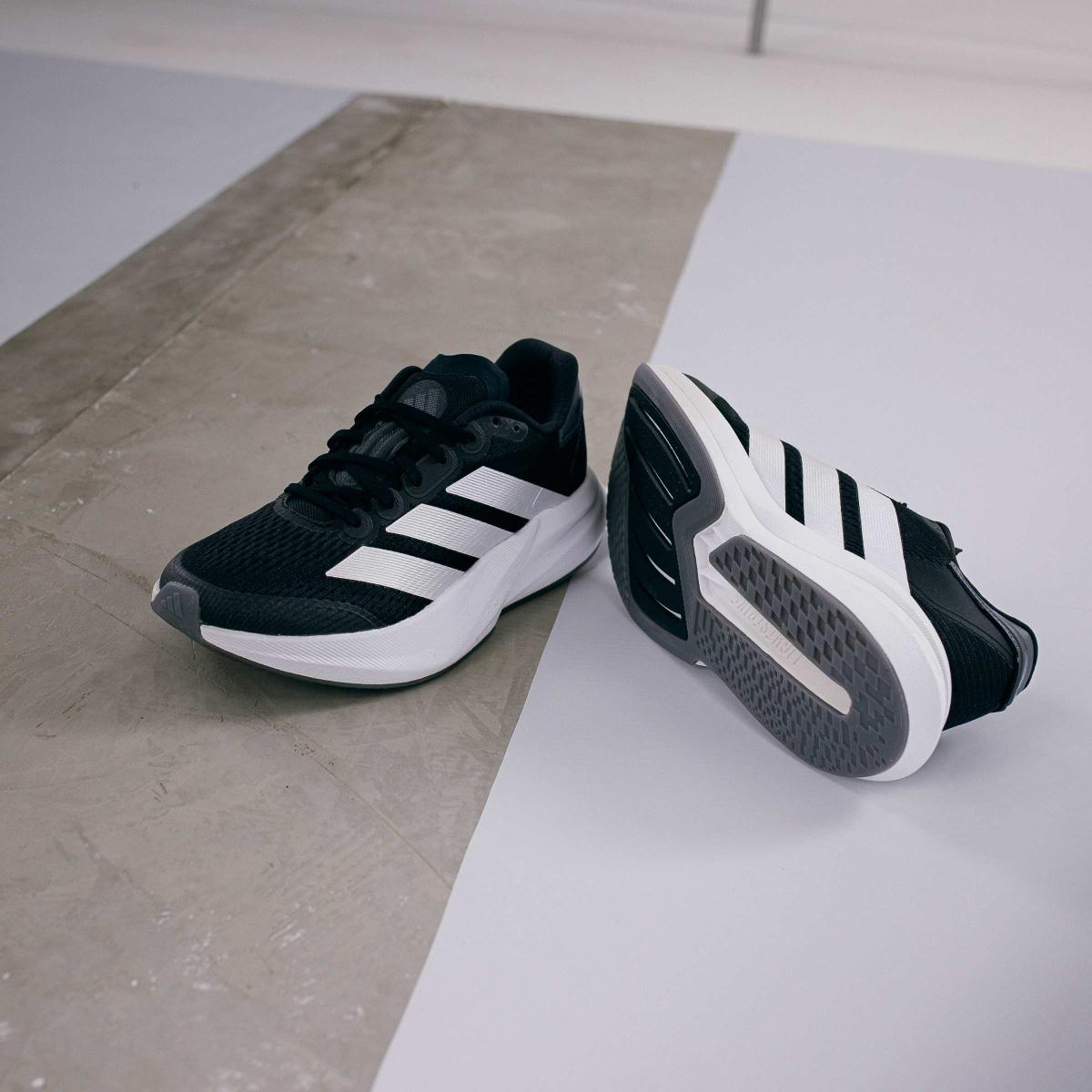 product/a/d/adidas_ih8201_26_footwear_photography_heromrktng_view_3-nw091625.jpg