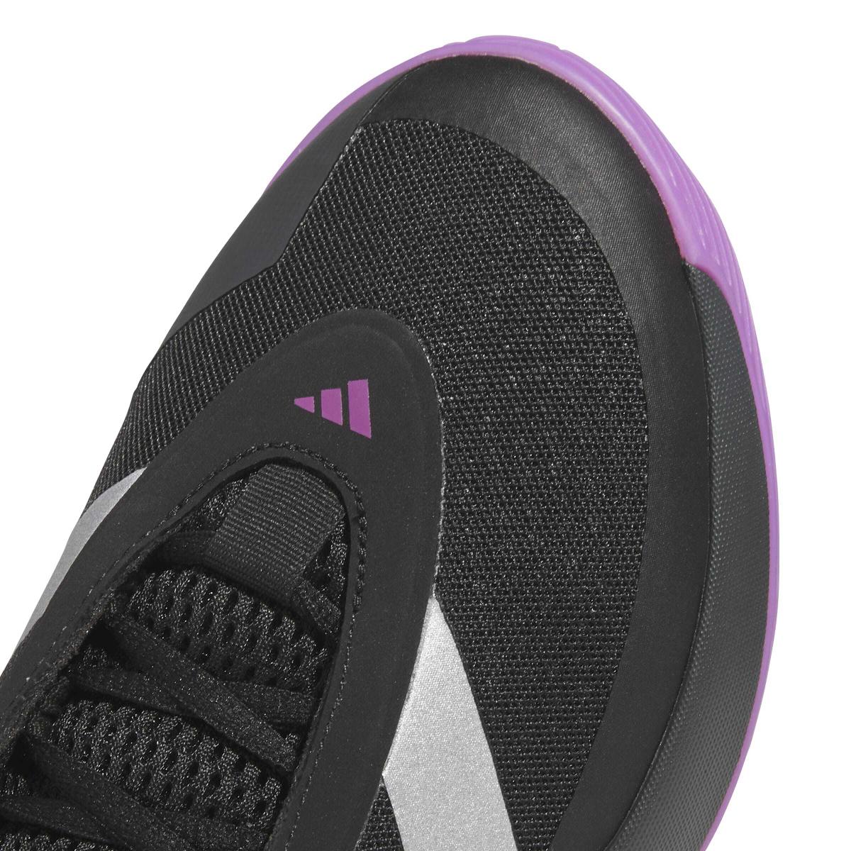 product/a/d/adidas_ih8554_9_footwear_photography_detail_view_2_white-nw091625.jpg