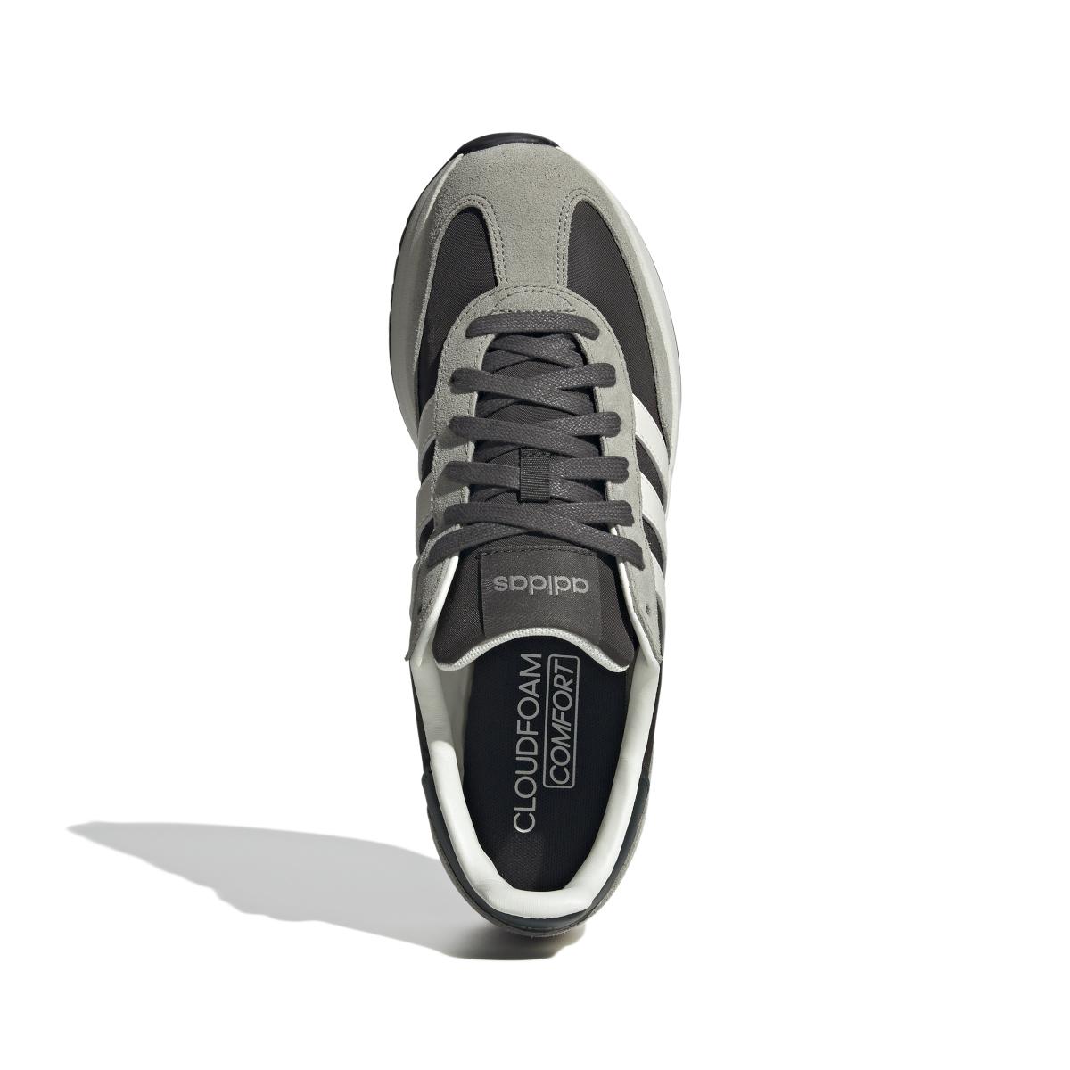 product/a/d/adidas_ih8587_3_footwear_photography_top_portrait_view_white.jpg