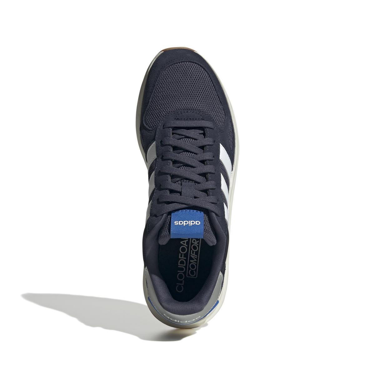product/a/d/adidas_ih8614_3_footwear_photography_top_portrait_view_white.jpg