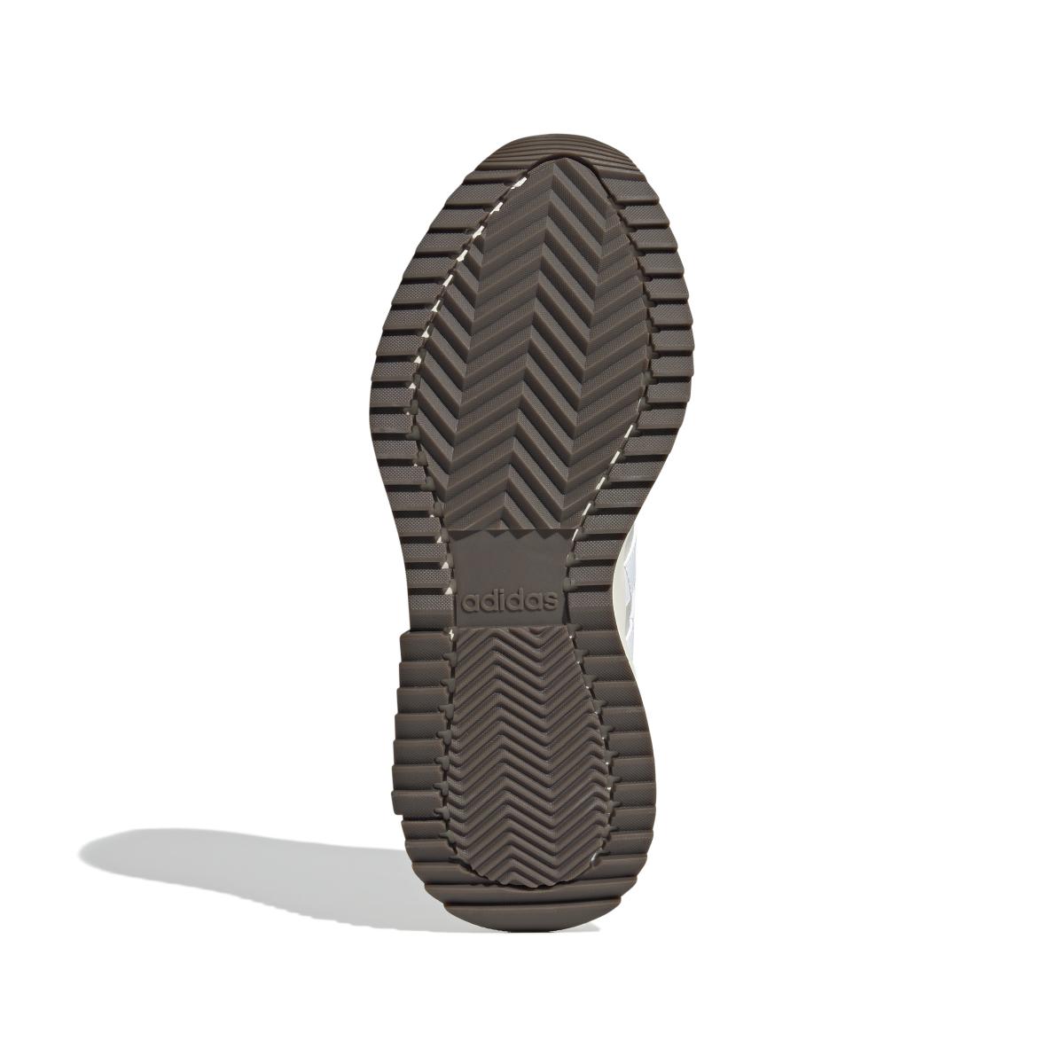product/a/d/adidas_ih8837_4_footwear_photography_bottom_view_white.jpg