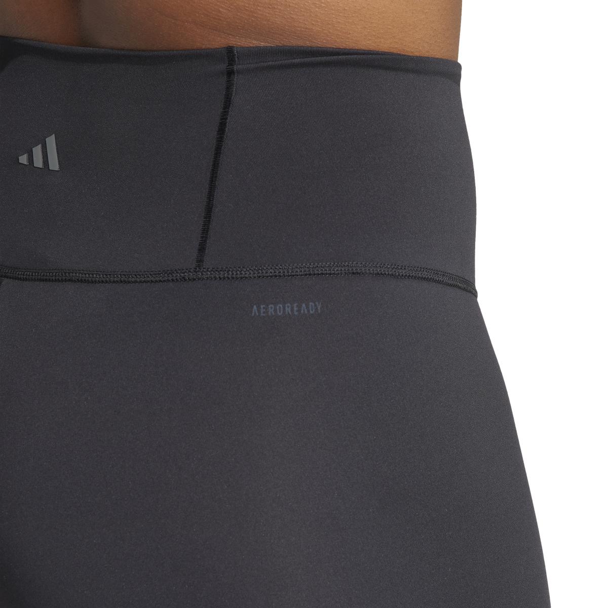 product/a/d/adidas_il7324_6_apparel_on_model_detail_view_1_white-nw052224.jpg
