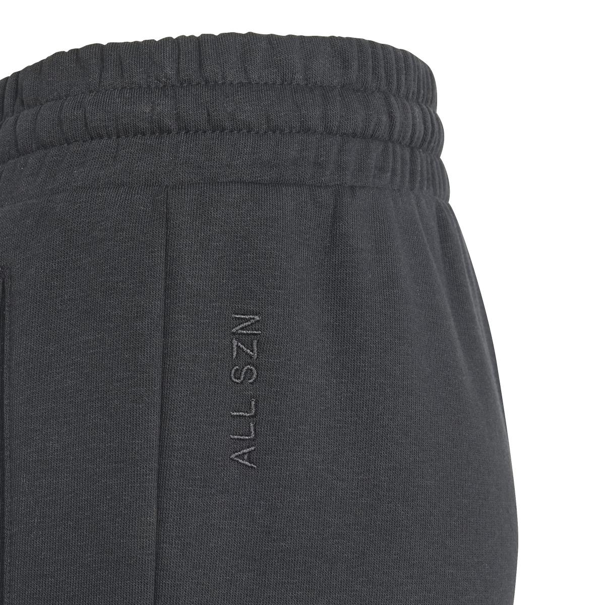 product/a/d/adidas_in2843_4_apparel_photography_detail_view_1_white.jpg