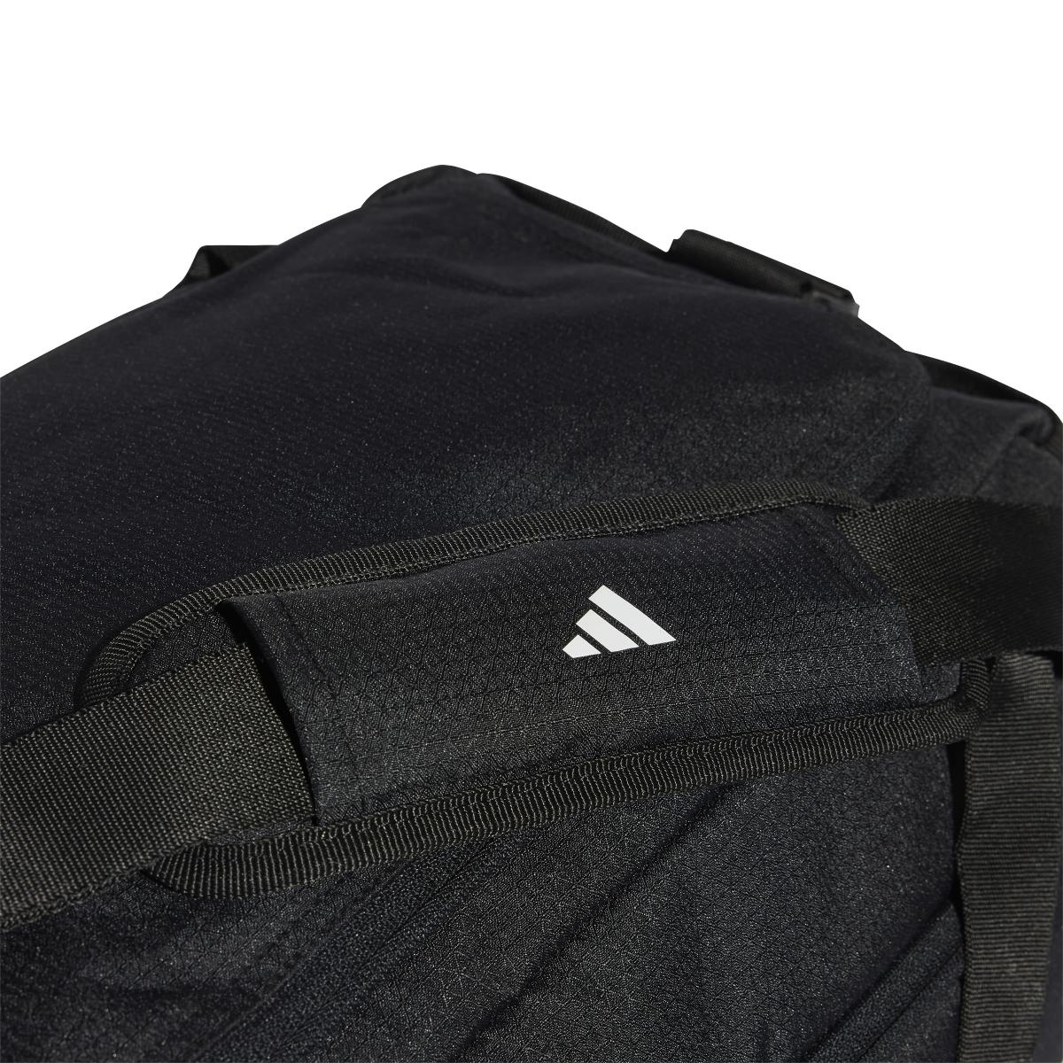 product/a/d/adidas_ip9862_6_hardware_photography_detail_view_2_white.jpg