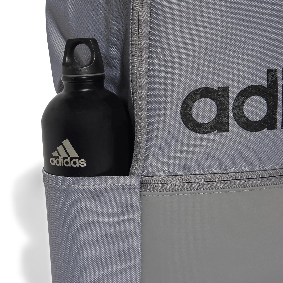 product/a/d/adidas_is7066_4_hardware_photography_detail_view_1_white.jpg