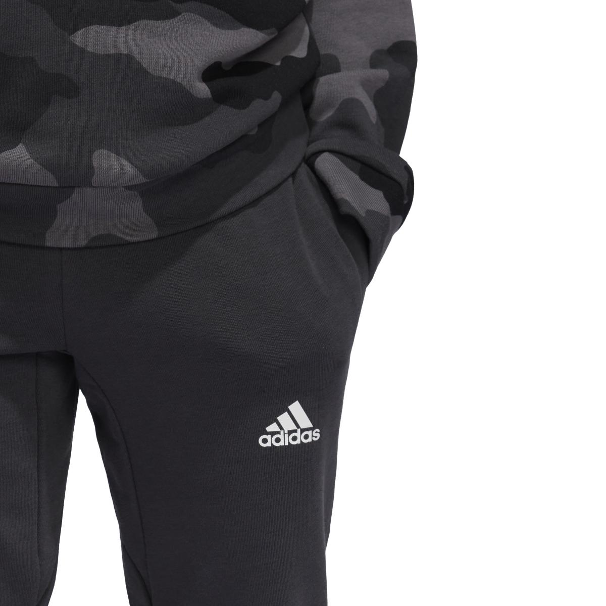product/a/d/adidas_iv7438_6_apparel_on_model_detail_view_2_white.jpg