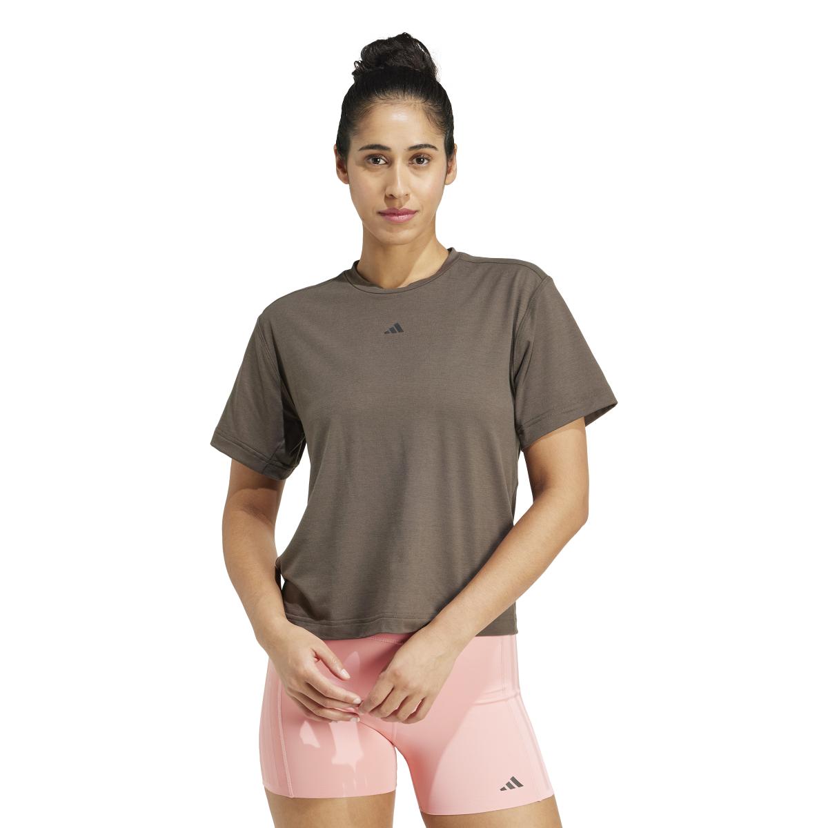product/a/d/adidas_iw3158_shaoli_3.jpg