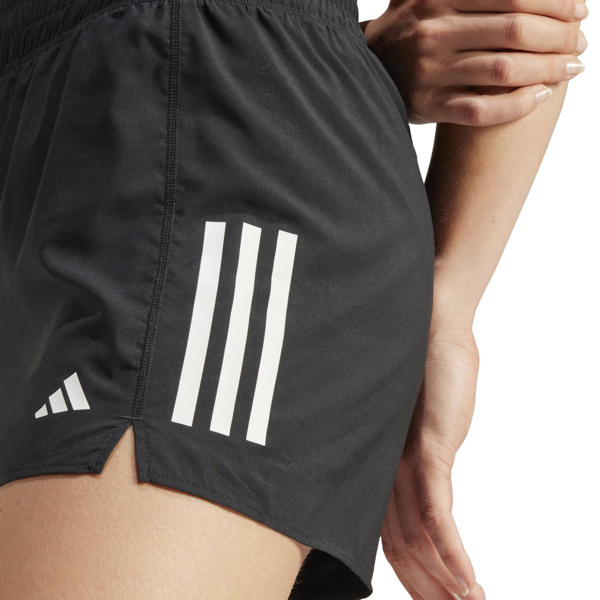 product/a/d/adidas_ix6371_7_apparel_on_model_detail_view_2_white.jpg