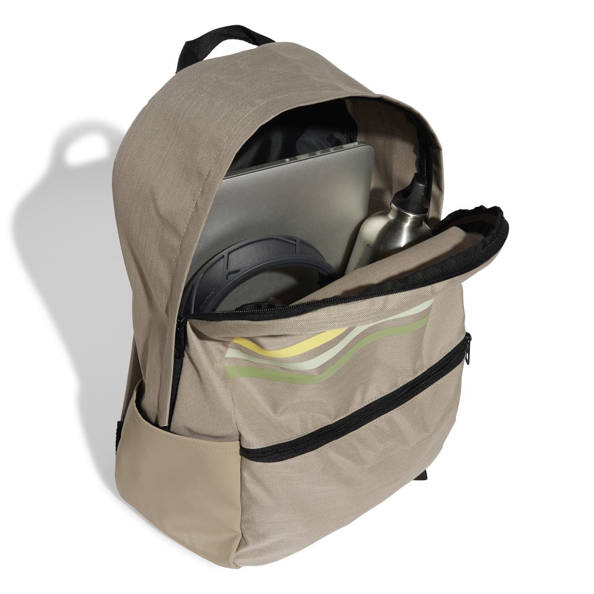 product/a/d/adidas_iz1896_3_hardware_photography_front_inside_view_white.jpg